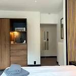 小猫宾馆