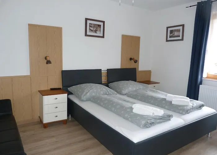 招待所 小猫宾馆 Pörtschach am Wörthersee